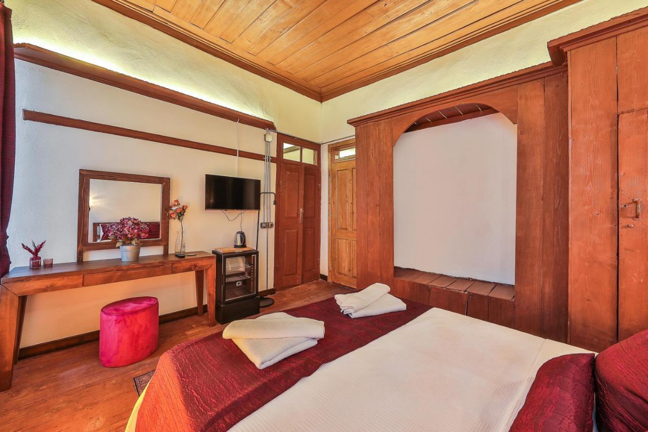 Ibrahim Serin Konagi Hotel Kaş Exterior photo